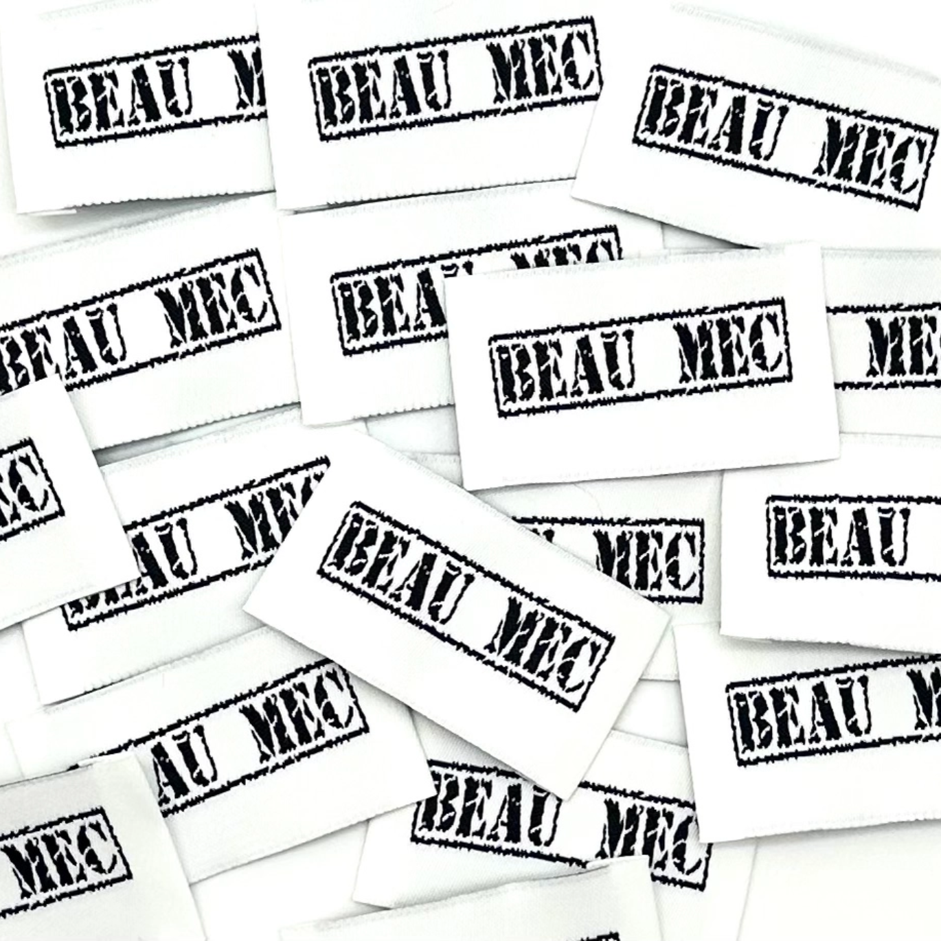 Étiquette à coudre "Beau mec" Noir et blanc