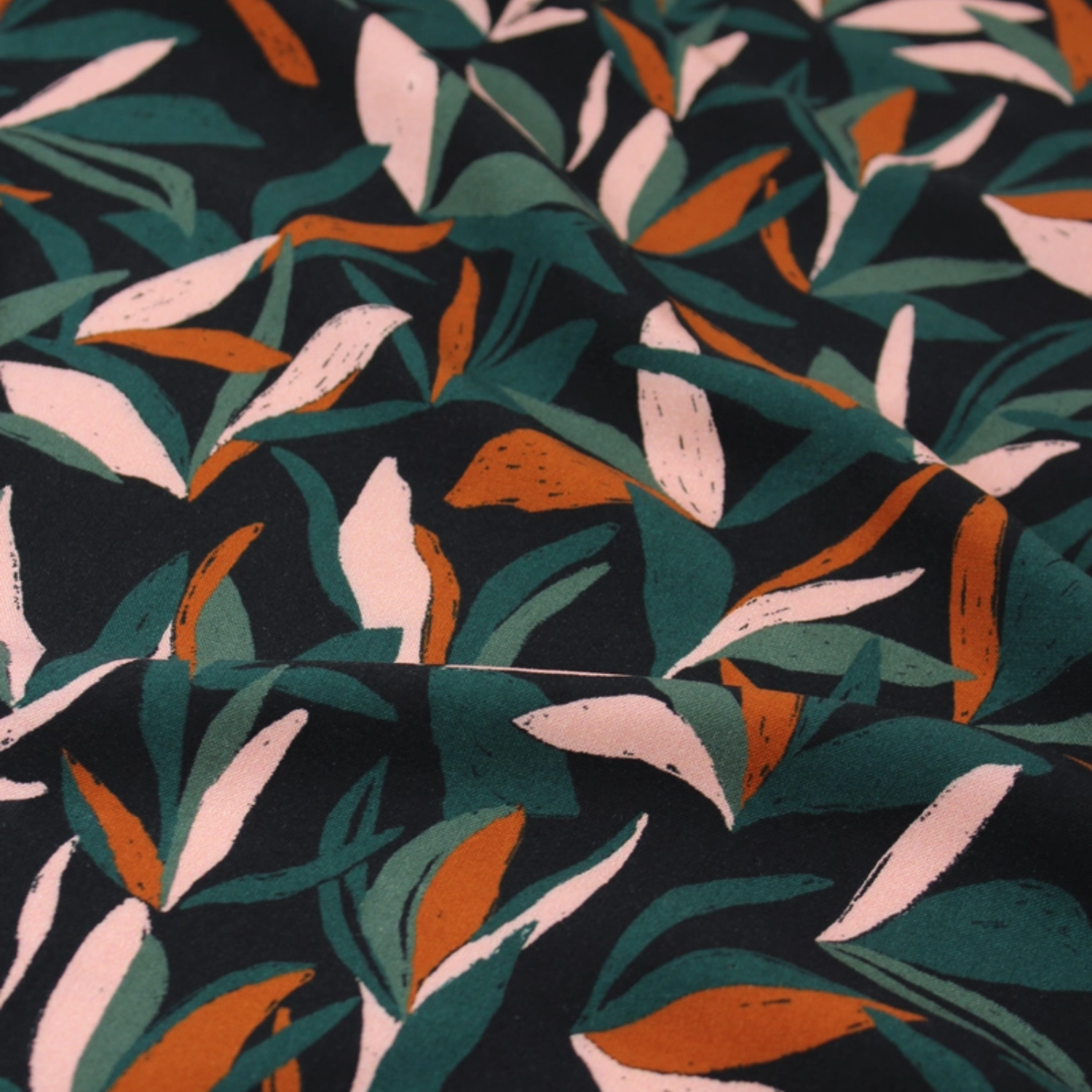 Tissu Viscose "Mowgli" Vert par Eglantine & Zoé