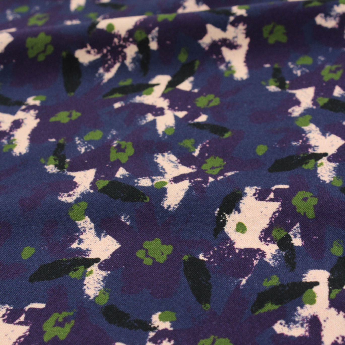 Tissu Viscose "EDEL" Bleu Atlantique par Eglantine & Zoé