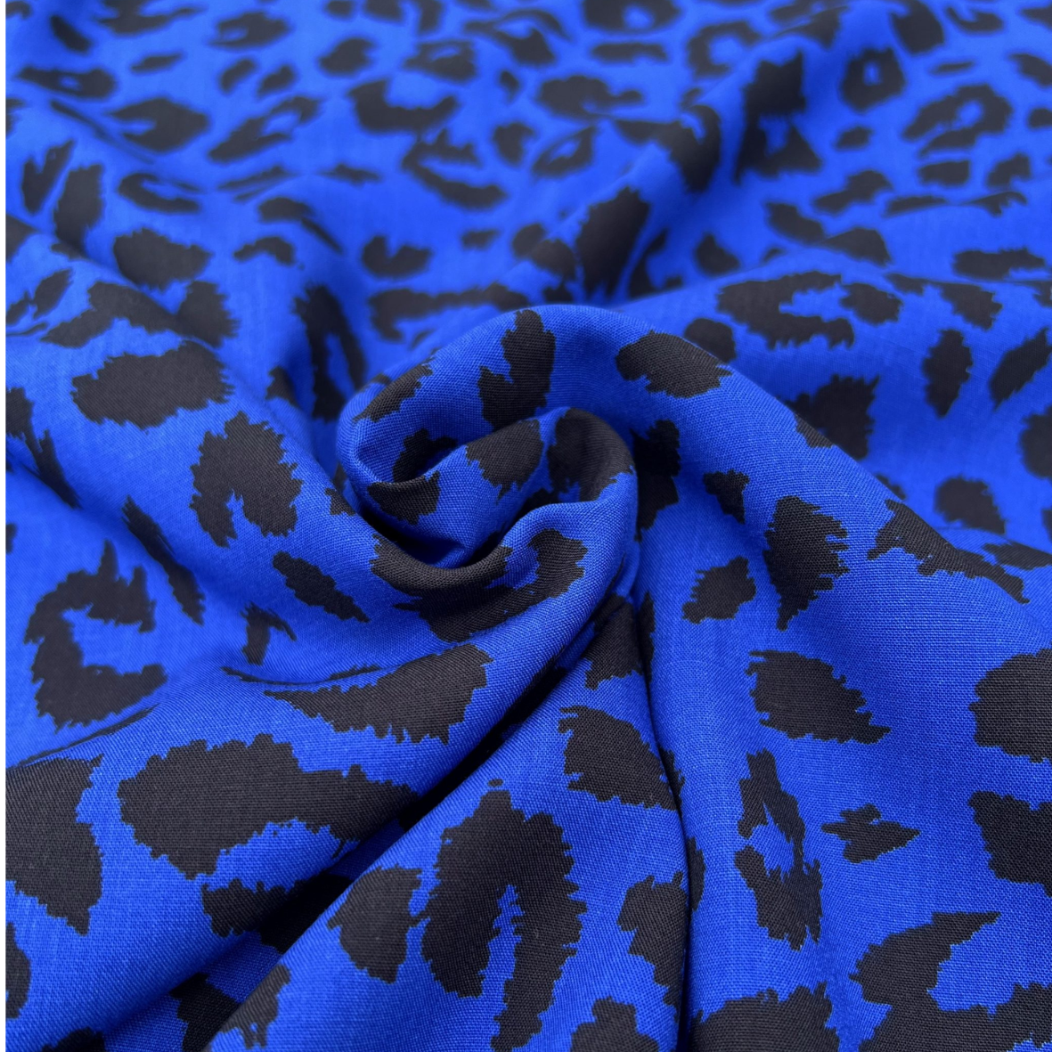 Tissu Viscose Léopard Blue par My Dress Made - Imprimé en France