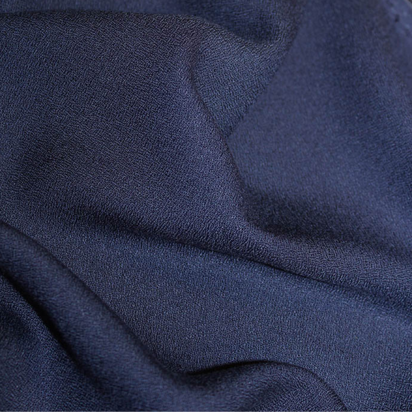 Tissu Crêpe de Viscose Bleu Atlantique par Eglantine & Zoé