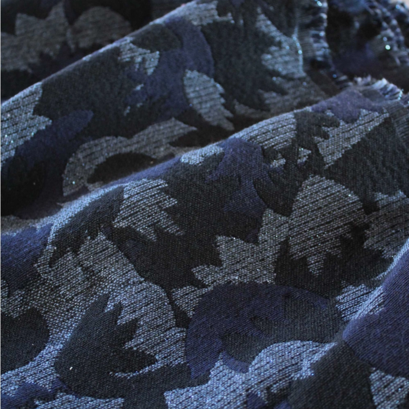 Tissu Jacquard "Crocus" Bleu par Eglantine & Zoé