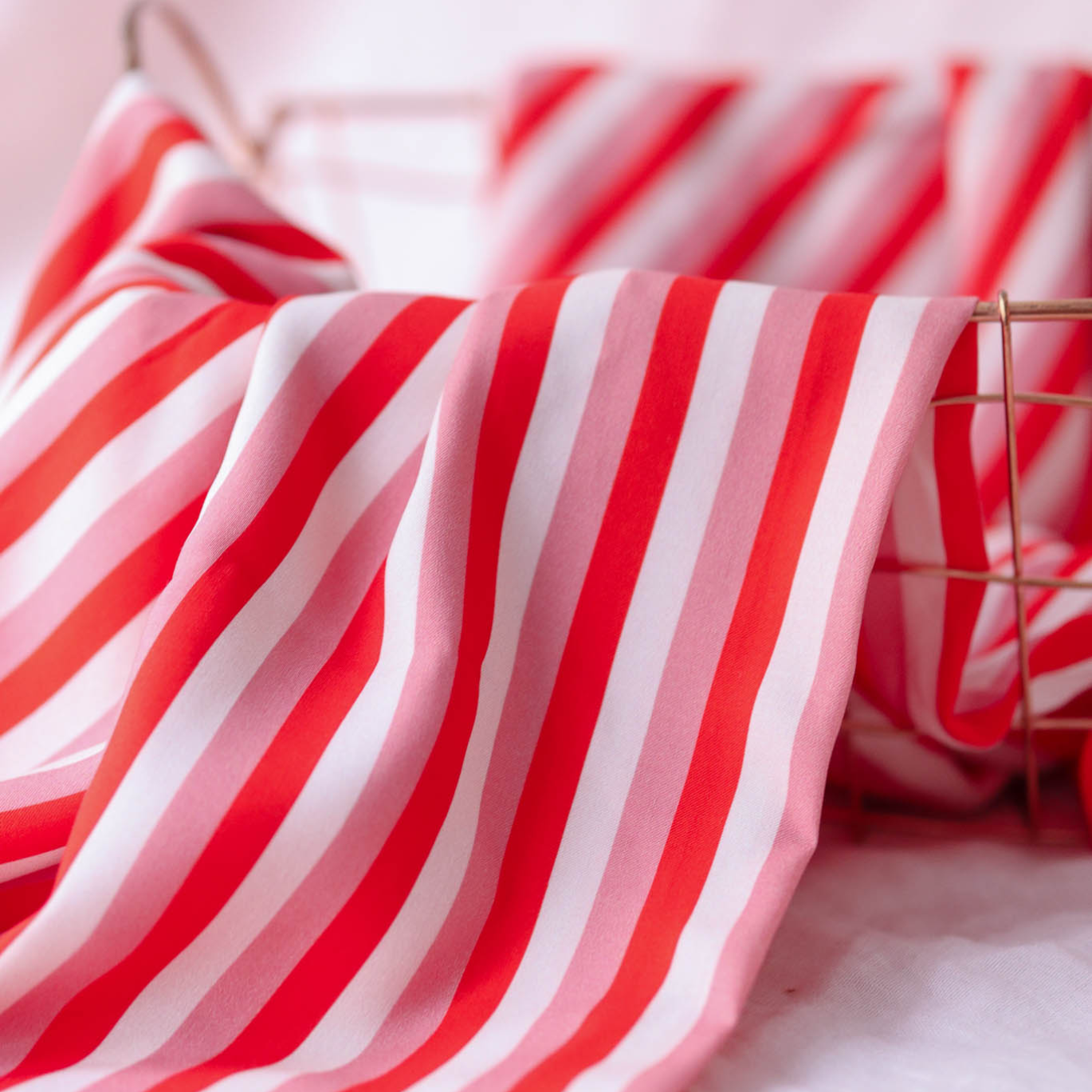 Viscose "Poppy Stripes" par Lise Tailor
